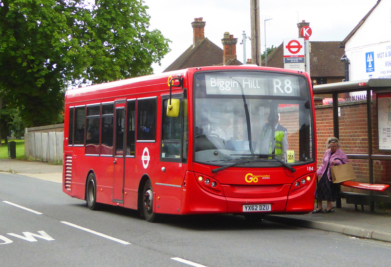 London Bus Routes | Route R8: Biggin Hill - Orpington Station