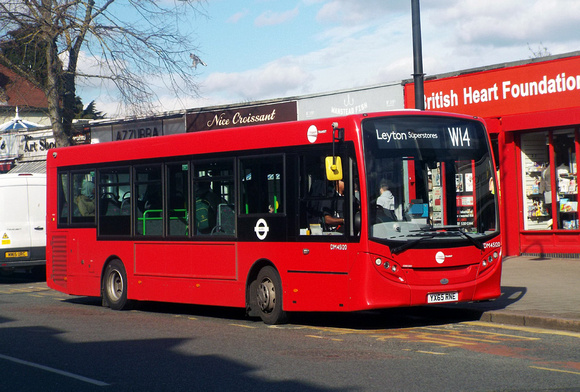 Route W14, Tower Transit, DM45120, YX65RNE, Wanstead