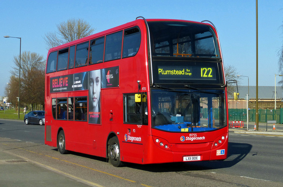 Route 122, Stagecoach London 19755, LX11BDE, Plumstead