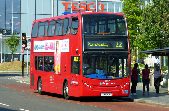 Route 122, Stagecoach London 19827, LX11BLK, Woolwich