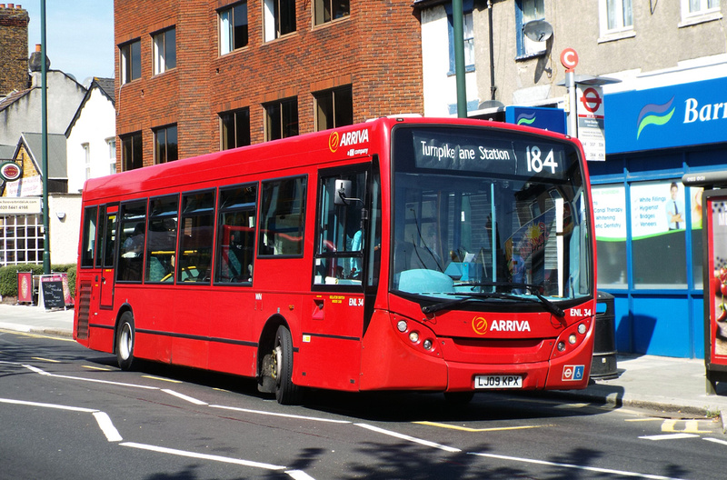 london-bus-routes-route-184-barnet-chesterfield-road-turnpike-lane