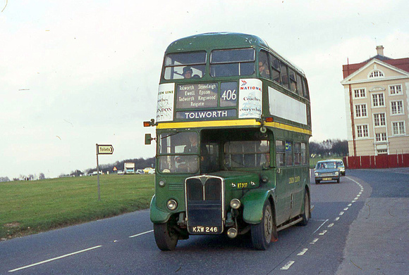 Route 406, London Country, RT3137, KXW246, Epsom Downs