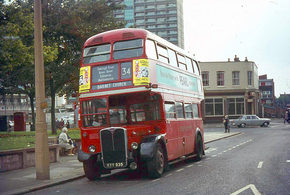 Route 34, London Transport, RT1708, KYY535