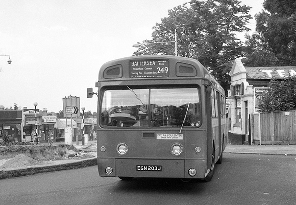 Route 249, London Transport, SMS203, EGN203J, Crystal Palace