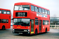 Route 32, London Transport, M275, BYX275V, Edgware