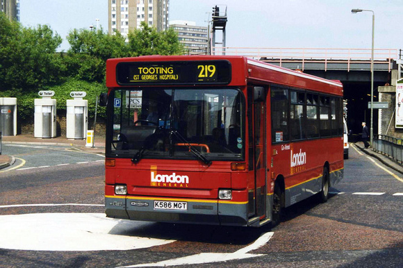 Route 219, London General, DRL86, K586MGT, Clapham Junction
