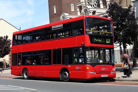 Route 127, Metrobus 961, YT59DYD, Tooting