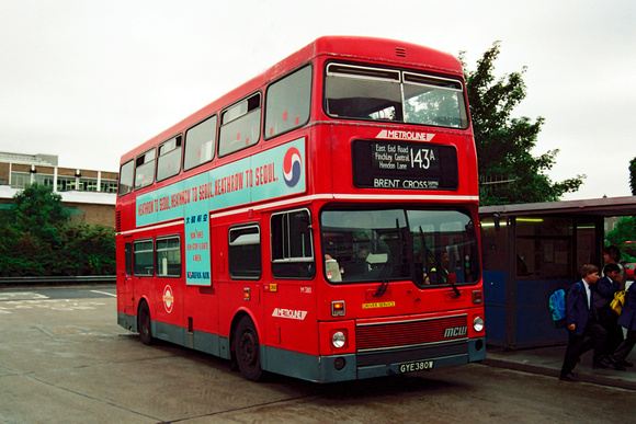 Route 143A, Metroline, M380, GYE380W, Brent Cross