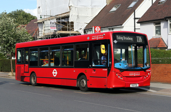 Route 226, London United RATP, DLE20187, YX11FZO, Golders Green