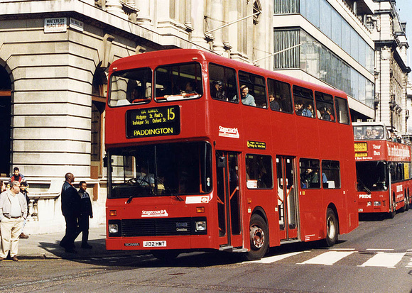 Route 15, Stagecoach London, S32, J132HMT, Waterloo Place
