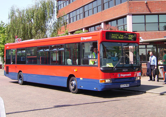 Route 227, Stagecoach London 34224, X224WNO, Bromley