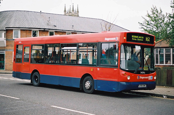 Route 162, Stagecoach London 34096s, S496BWC, Beckenham Junction
