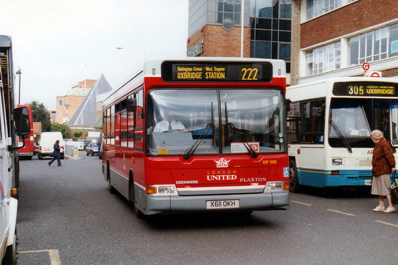 Route 222, London United, DP500, X611OKH, Uxbridge