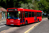 Route 195, Abellio London 8744, RN52EYL, Brentford