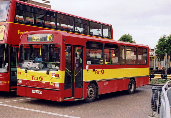 Route W19, First London 643, JDZ2343, Ilford