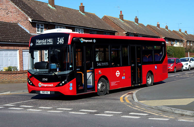 London Bus Routes | Route 346: Upminster Park Estate - Dagmam Park