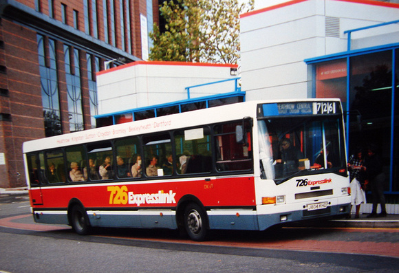 Route 726, London Coaches, DK4, J804KHD, West Croydon