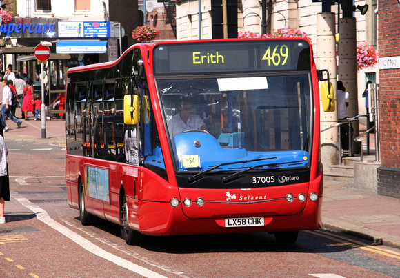 Route 469, Selkent ELBG 37005, LX58CHK, Woolwich