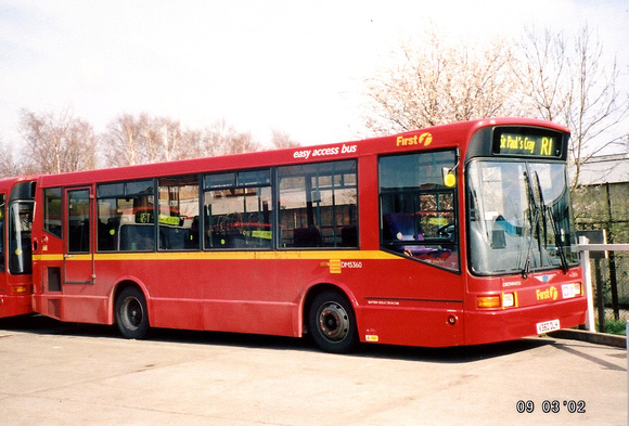 Route R1, First Centrewest, DMS360, V360DLH, Orpington