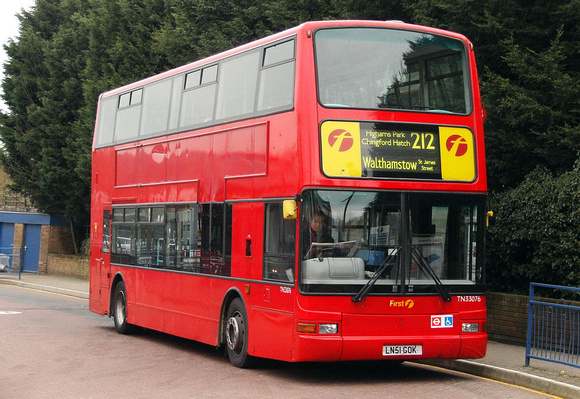 Route 212, First London, TNL33076, LN51GOK, Chingford Station