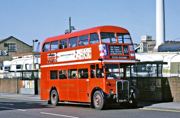Route 65, London Transport, RT2251, KGU180, Kingston