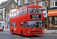 Route 107, London Transport, M696, KYV696X, Barnet