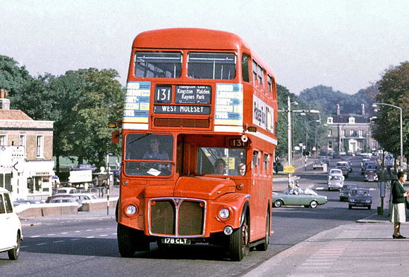 Route 131, London Transport, RM1178, 178CLT, Hampton Court Bridge