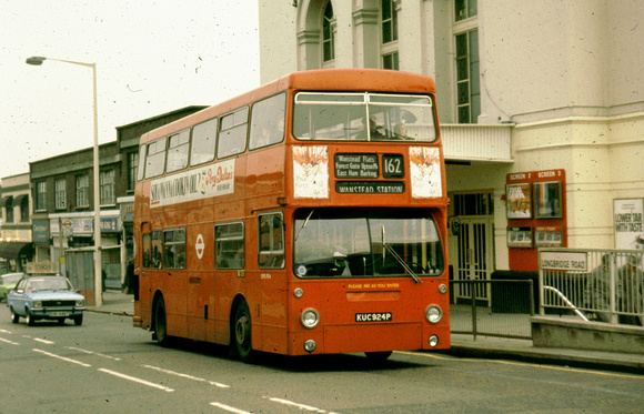 Route 162, London Transport, DMS1924, KUC924P