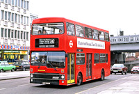 Route 242, London Transport, M586, GYE586W, Potters Bar