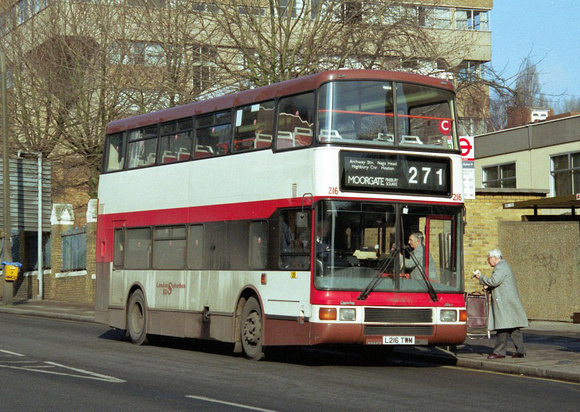 Route 271, London Suburban 216, L216TWM, Archway