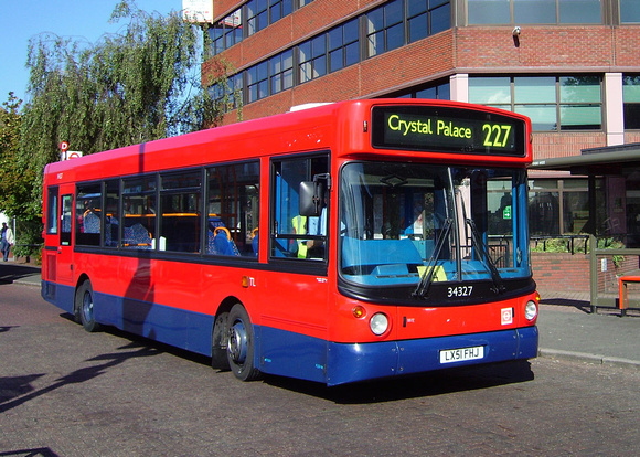 Route 227, Selkent ELBG 34327, LX51FHJ, Bromley