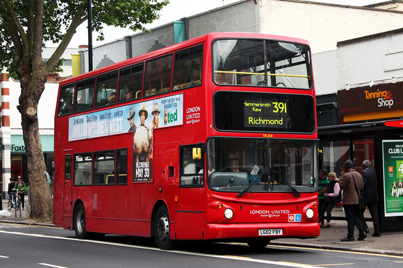 Route 391, London United RATP, TA250, LG02FBY, Chiswick High Road