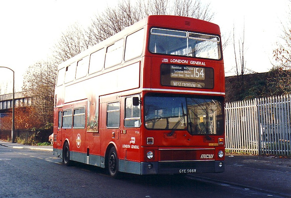 Route 154, London General, M566, GYE566W, Sutton