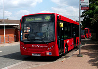 Route 487, First London, DML44108, YX09AFK, Willesden Junction