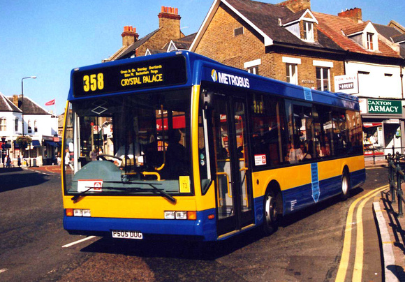 Route 358, Metrobus 505, P505OUG, Bromley