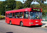 Route 359, Metrobus 272, SN03YBB, Addington Village