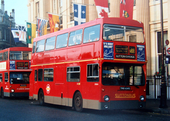 Route N88, Suttonbus, D2604, THX604S, Trafalgar Square