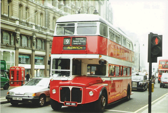 Route 9, London United, ER880, WLT880