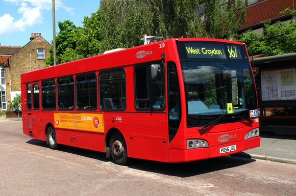 Route 367, Metrobus 228, PO56JEU, Bromley