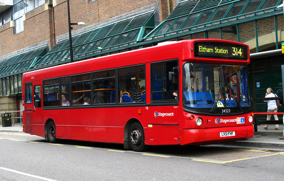 Route 314, Stagecoach London 34323, LX51FHF, Bromley