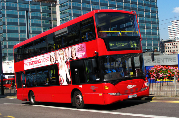 Route 64, Metrobus 960, YT59DYC, Croydon