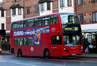 Route 120, London United RATP, ADE8, YX12FNO, Hounslow