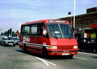 Route K2, London Transport, MR4, D464PON, Kingston