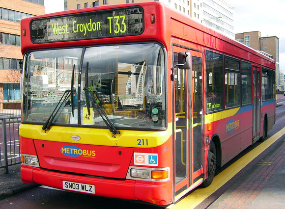 Route T33, Metrobus 211, SN03WLZ, Croydon