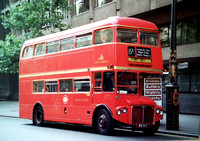 Route 15B, East London Buses, RMC1513, 513CLT, Aldwych