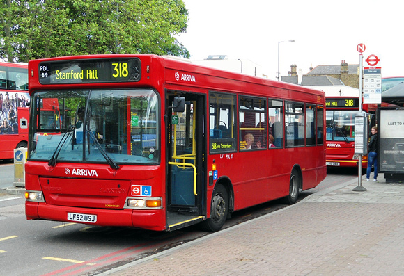 Route 318, Arriva London, PDL89, LF52USJ, Tottenham