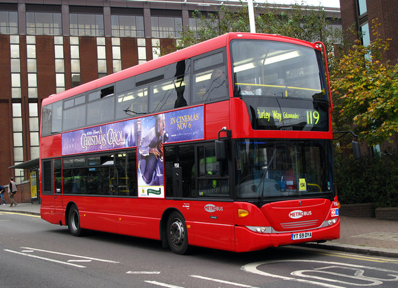Route 119, Metrobus 958, YT59DYA, Croydon