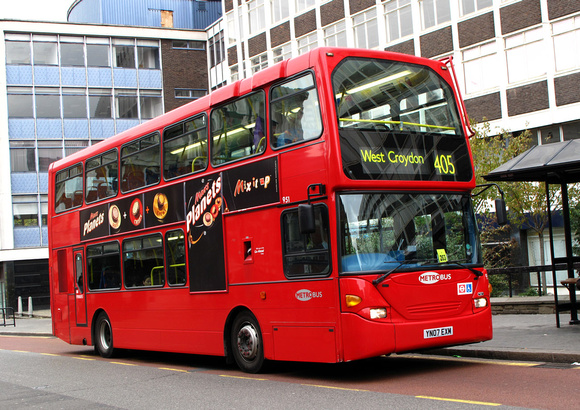 Route 405, Metrobus 951, YN07EXM, Croydon