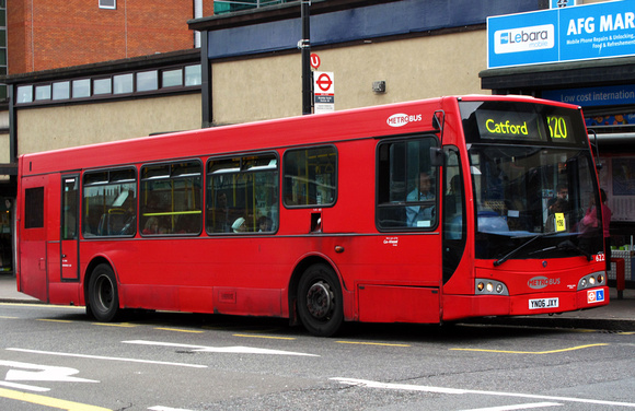 Route 320, Metrobus 622, YN06JXY, Bromley