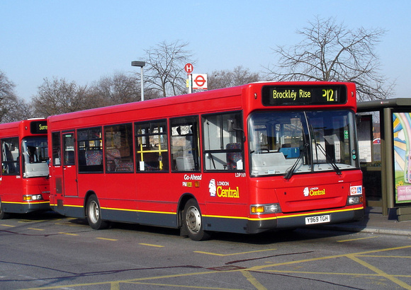 Route P12, London Central, LDP169, Y969TGH, Surrey Quays